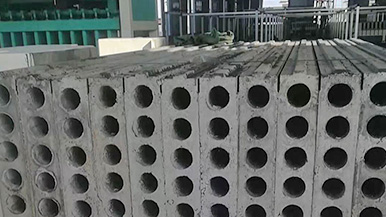 蒸压陶?；炷燎桨迳璞干?专业墙板设备-技术成熟稳定